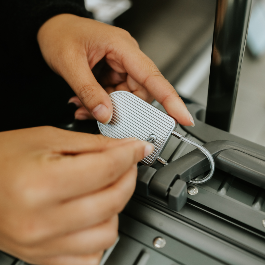 Trvlr Tag Pro - Premium Luggage Tracker